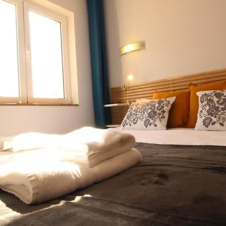Del Parque Flats Interpares Swimmingpool Apartament
