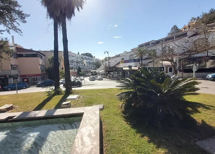 Del Parque Flats Interpares Swimmingpool